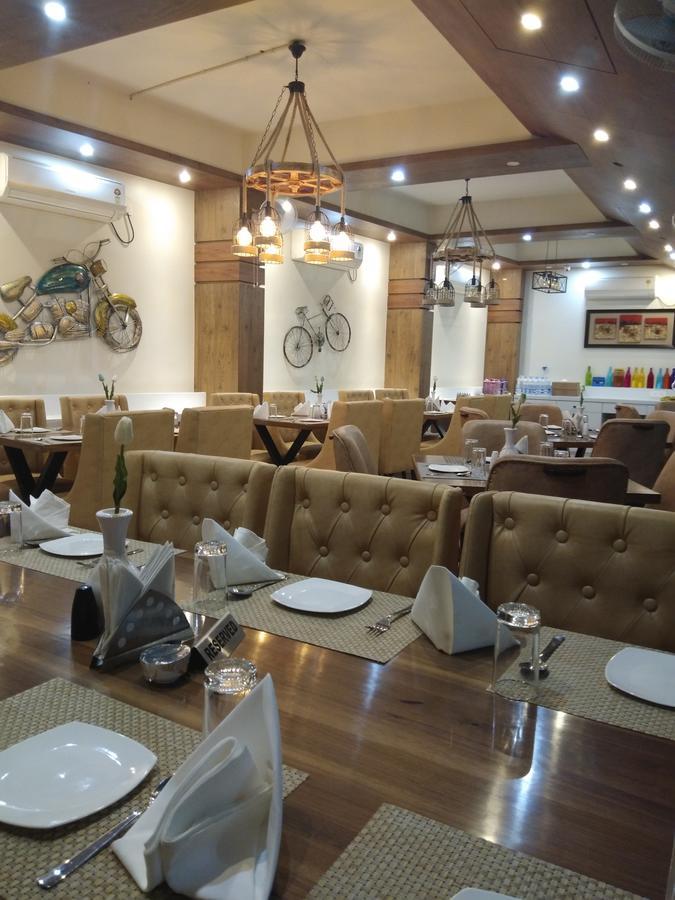Hotel Khetan Palace Katihar Exteriör bild