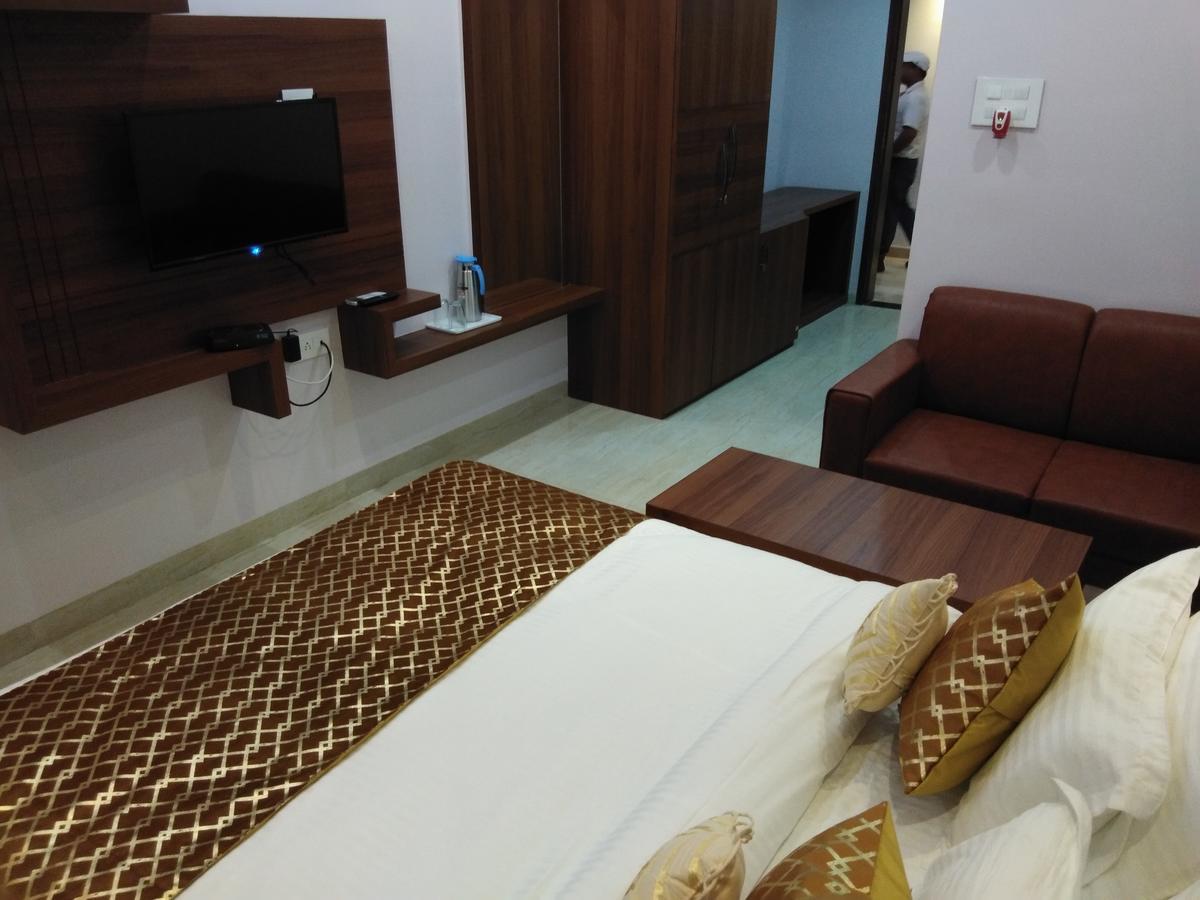 Hotel Khetan Palace Katihar Exteriör bild